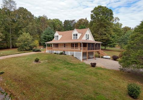 17 Hollow Hill Spur Blairsville GA 30512