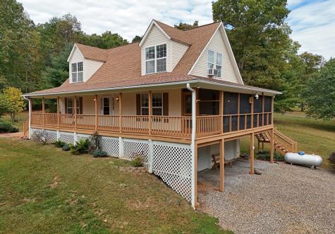 17 Hollow Hill Spur Blairsville GA 30512
