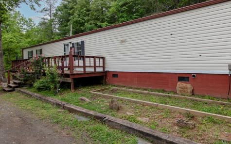 7680 Fires Creek Road Hayesville NC 28904