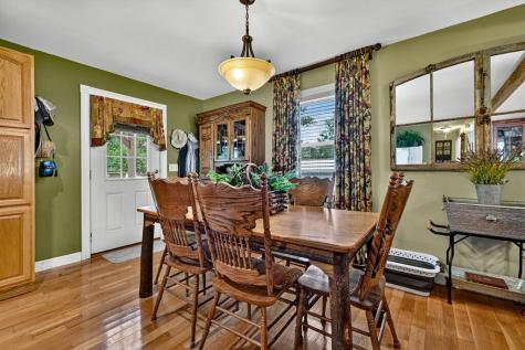 285 E Tennessee Avenue Mccaysville GA 30555