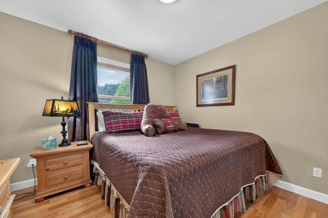 285 E Tennessee Avenue Mccaysville GA 30555