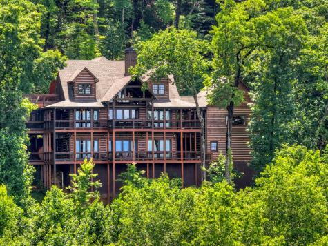 454 Genessee Path Blue Ridge GA 30513