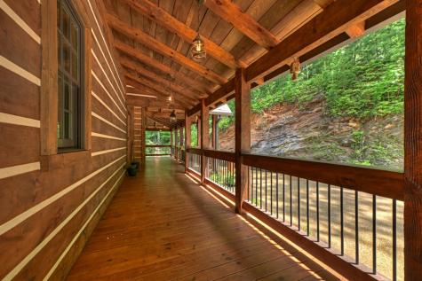 454 Genessee Path Blue Ridge GA 30513