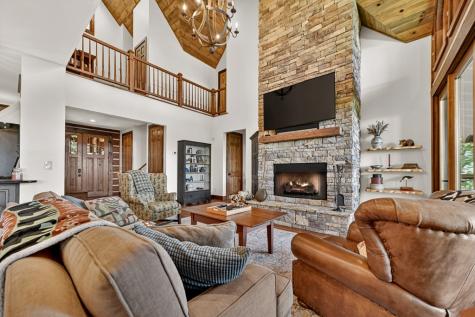 454 Genessee Path Blue Ridge GA 30513