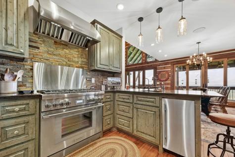 454 Genessee Path Blue Ridge GA 30513