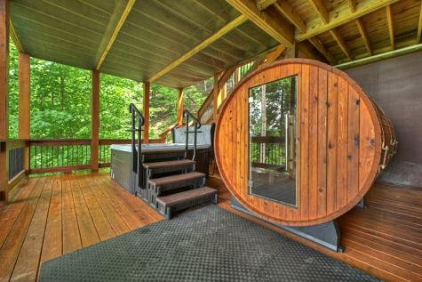 454 Genessee Path Blue Ridge GA 30513
