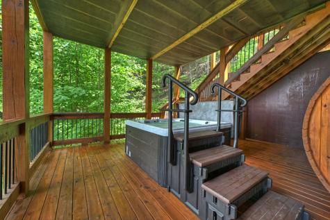 454 Genessee Path Blue Ridge GA 30513