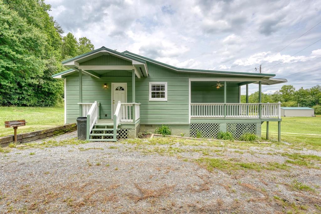 233 Messer Road (3) Warne NC 28909