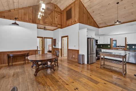 210 W Pierceville Road Mccaysville GA 30555