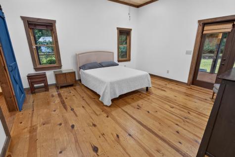 210 W Pierceville Road Mccaysville GA 30555