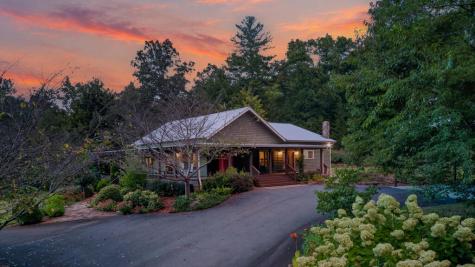 210 W Pierceville Road Mccaysville GA 30555