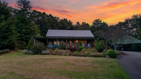210 W Pierceville Road Mccaysville GA 30555
