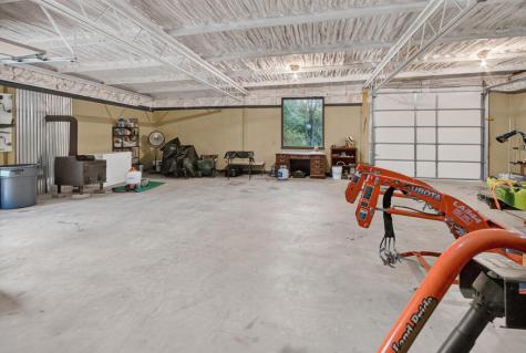 210 W Pierceville Road Mccaysville GA 30555