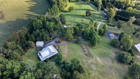 210 W Pierceville Road Mccaysville GA 30555