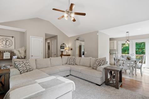 93 Horseshoe Bend Jasper GA 30143