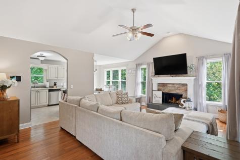 93 Horseshoe Bend Jasper GA 30143