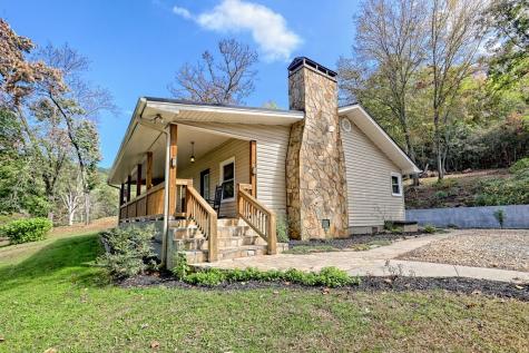 1306 Hot House Road Hayesville NC 28904