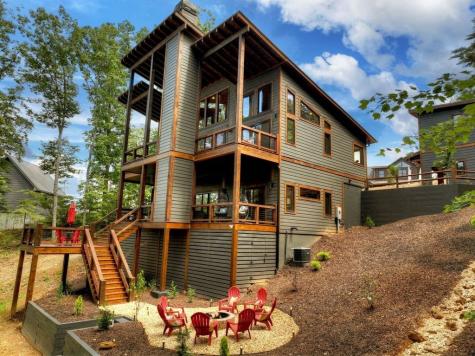 590 Deer Crest Road Blue Ridge GA 30513