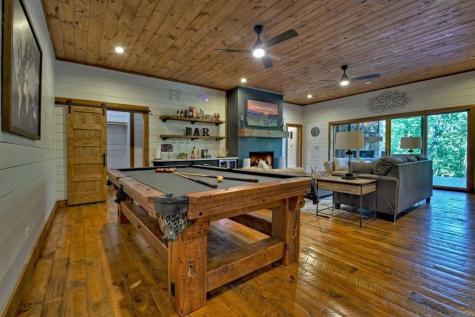 590 Deer Crest Road Blue Ridge GA 30513