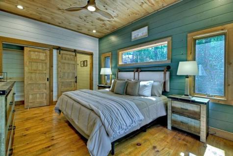 590 Deer Crest Road Blue Ridge GA 30513