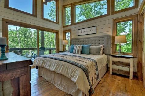 590 Deer Crest Road Blue Ridge GA 30513