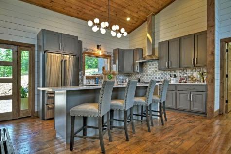 590 Deer Crest Road Blue Ridge GA 30513