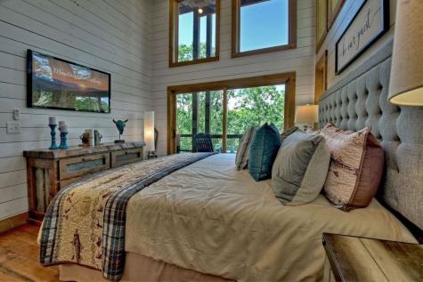 590 Deer Crest Road Blue Ridge GA 30513