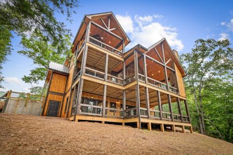 32 Hope Drive Blue Ridge GA 30513