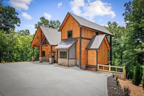 32 Hope Drive Blue Ridge GA 30513