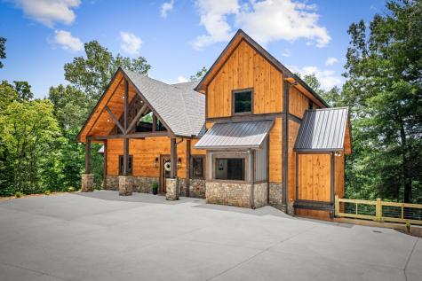32 Hope Drive Blue Ridge GA 30513