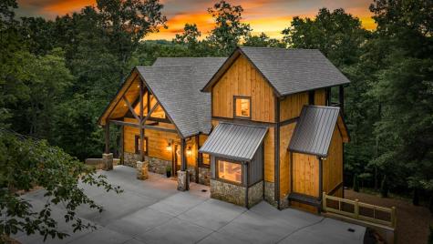 32 Hope Drive Blue Ridge GA 30513