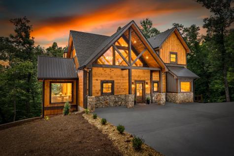 32 Hope Drive Blue Ridge GA 30513