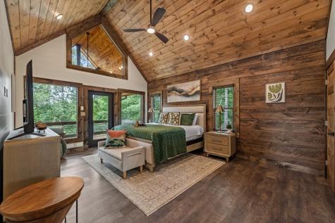 32 Hope Drive Blue Ridge GA 30513