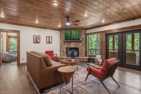 32 Hope Drive Blue Ridge GA 30513