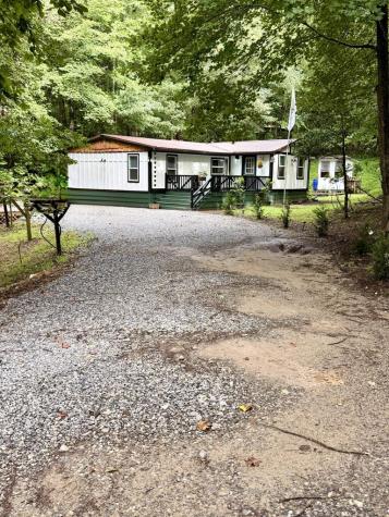 81 Benson Drive Blairsville GA 30512