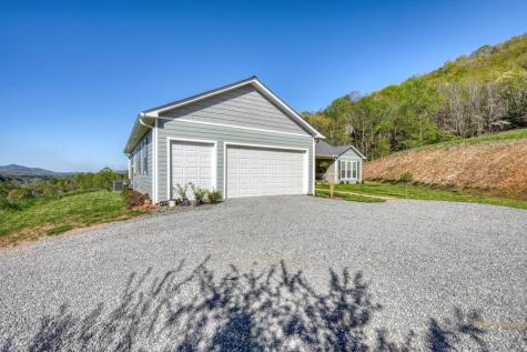 1735 Downings Creek Road Hayesville NC 29804