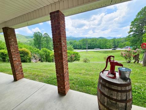 45 Sulpher Lane Andrews NC 28901