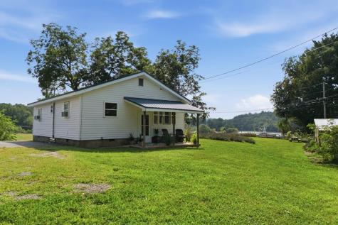 6 Ledford Chapel Road Hayesville NC 28904