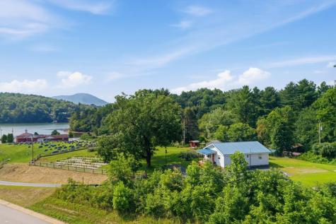 6 Ledford Chapel Road Hayesville NC 28904