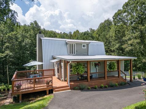 2526 Pisgah Road Andrews NC 28901