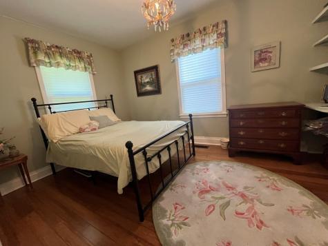 131 Hillcrest Drive Mccaysville GA 30555