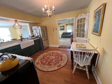131 Hillcrest Drive Mccaysville GA 30555