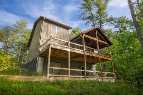 345 Deer Trail Mineral Bluff GA 30559