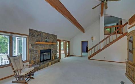 561 Long View Drive Hiawassee GA 30546