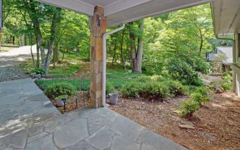 561 Long View Drive Hiawassee GA 30546