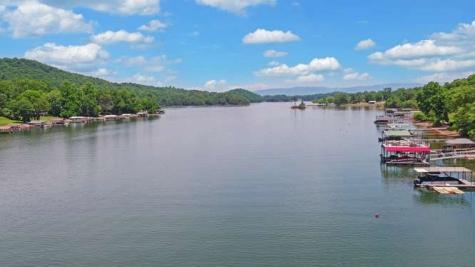 561 Long View Drive Hiawassee GA 30546