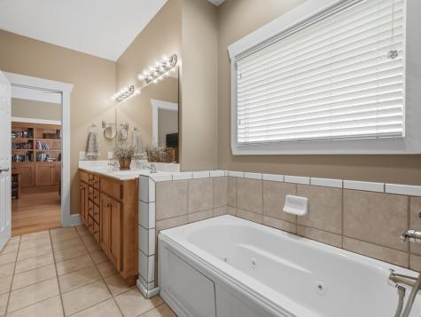 1110 Chatsworth Highway Ellijay GA 30540