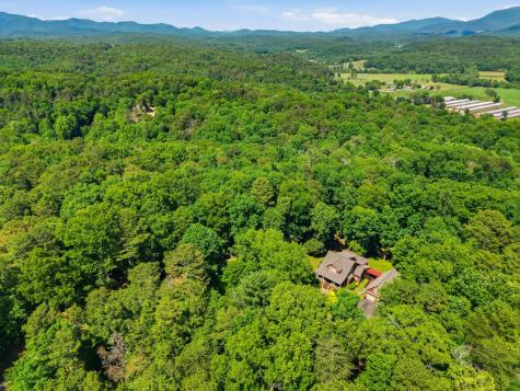 1110 Chatsworth Highway Ellijay GA 30540