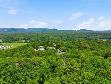 1110 Chatsworth Highway Ellijay GA 30540