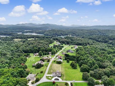 15 Kiloran Way Blairsville GA 30512